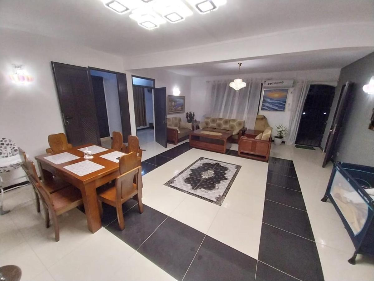 Indira Villa Grand Gaube Luaran gambar